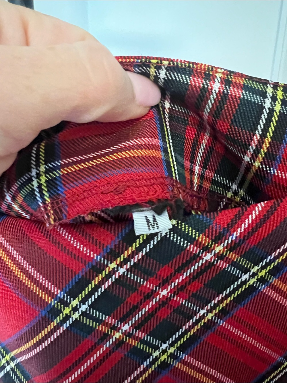 ❤️ Red Plaid Pleated Mini Skirt ❤️  
Size Medium | EUC - Picture 3 of 8